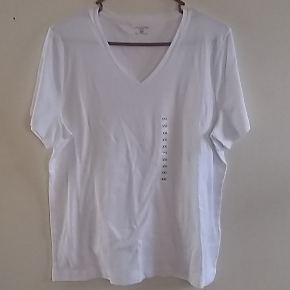 White V-neck tee XXL Jones New York
